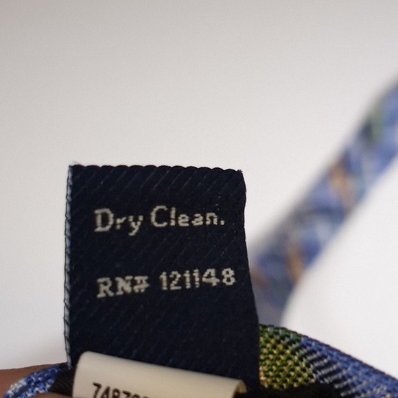 04. Croft & Barrow Necktie - Picture 7 of 10